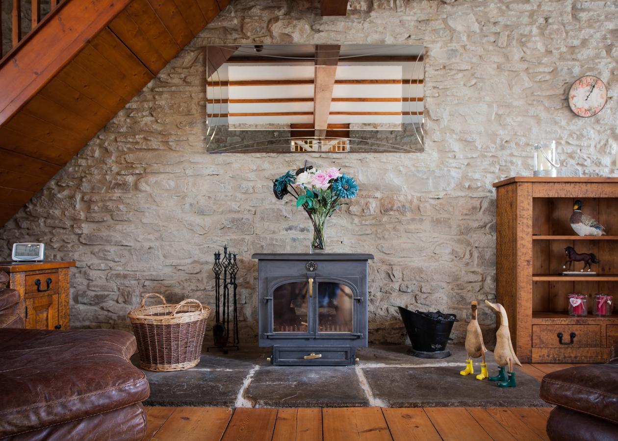 Cross Hands Beudy Bach Bed & Breakfast エクステリア 写真